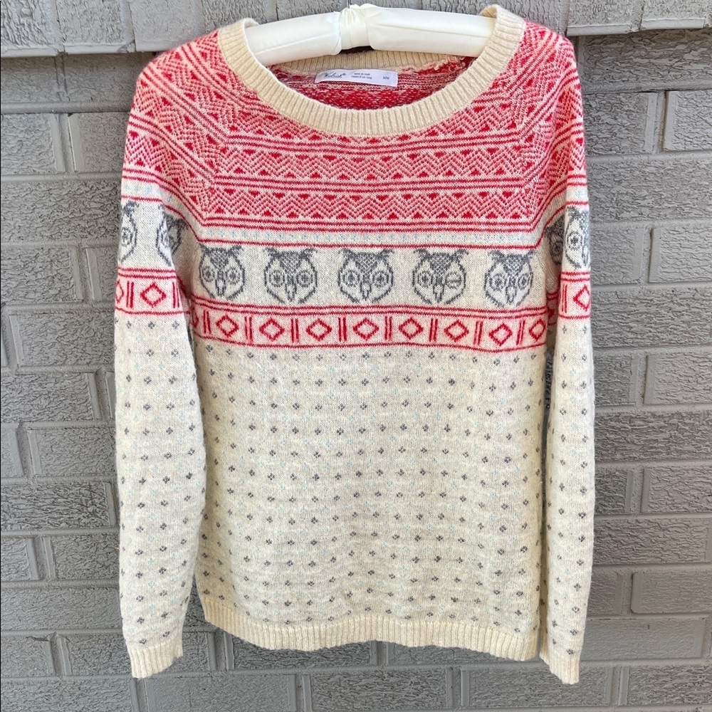 Woolrich Women's Red and Cream Owl Pattern Sweater- M - Picture 2 of 7